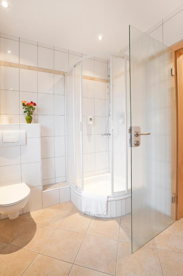 Hotel Kaeferstein Garni Нюрнберг Екстериор снимка